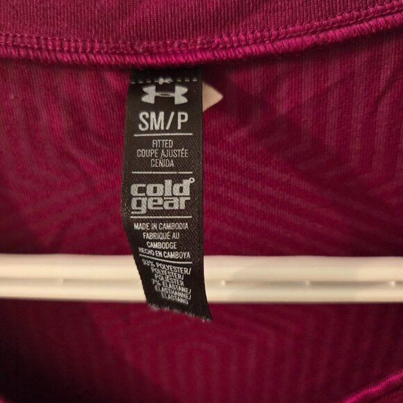 Underarmour long sleeve - Picture 2 of 3